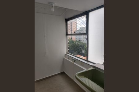 Apartamento à venda com 3 quartos, 150m² em Moema, São Paulo