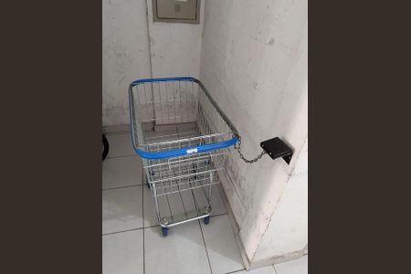 Apartamento à venda com 3 quartos, 60m² em Cabral, Contagem