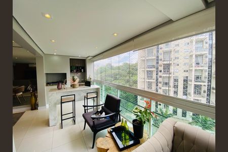 Apartamento à venda com 3 quartos, 142m² em Parque do Morumbi, São Paulo
