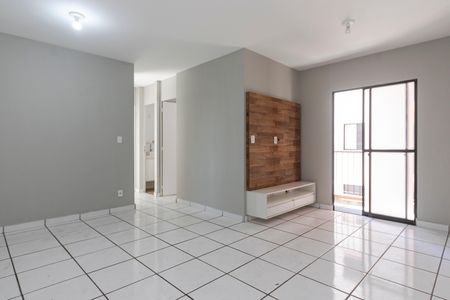 Sala de apartamento à venda com 3 quartos, 61m² em Vila das Belezas, São Paulo