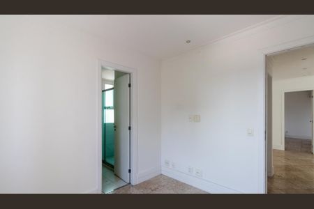 Apartamento para alugar com 3 quartos, 146m² em Itaim Bibi, São Paulo