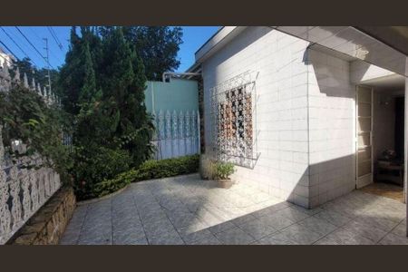 Casa à venda com 3 quartos, 200m² em Vila Prudente, São Paulo