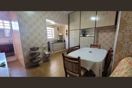 Casa à venda com 3 quartos, 200m² em Vila Prudente, São Paulo
