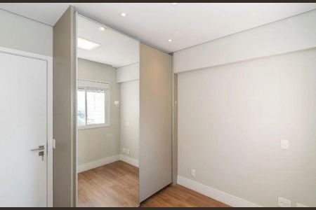Apartamento para alugar com 3 quartos, 150m² em Alphaville Empresarial, Barueri