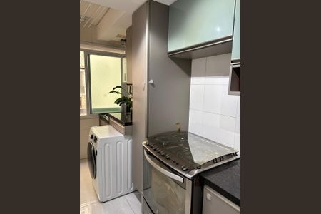 Apartamento à venda com 80m², 2 quartos e 1 vaga Apartamento à venda com 80m², 2 quartos e 1 vagaÁrea de Serviço