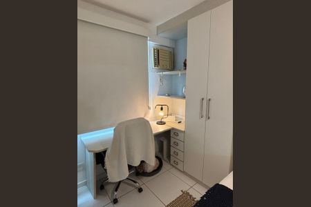 Apartamento à venda com 80m², 2 quartos e 1 vaga Apartamento à venda com 80m², 2 quartos e 1 vagaQuarto