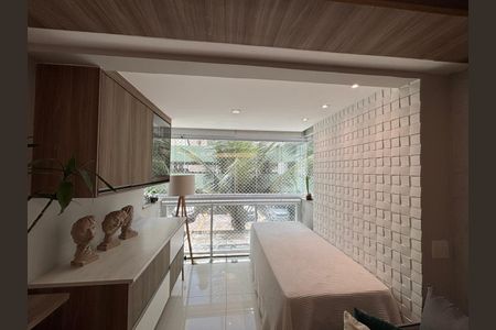 Apartamento à venda com 80m², 2 quartos e 1 vaga Apartamento à venda com 80m², 2 quartos e 1 vagaQuarto