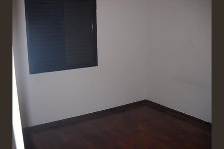 Apartamento à venda com 3 quartos, 71m² em Vila Firmiano Pinto, São Paulo