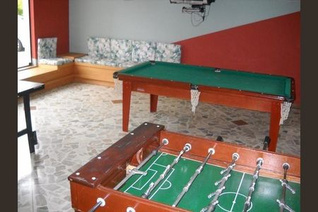 Apartamento à venda com 3 quartos, 71m² em Vila Firmiano Pinto, São Paulo