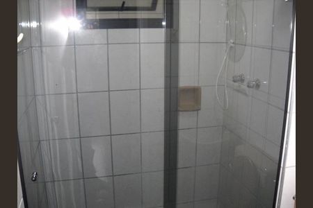 Apartamento à venda com 3 quartos, 71m² em Vila Firmiano Pinto, São Paulo