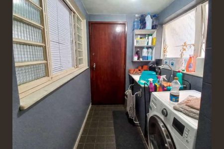 Apartamento à venda com 3 quartos, 200m² em Santo Antônio, Belo Horizonte