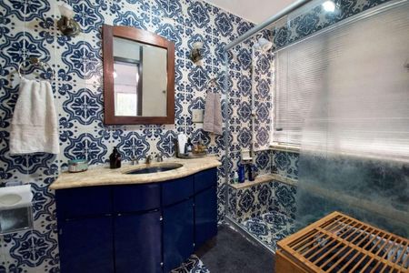 Apartamento à venda com 3 quartos, 200m² em Santo Antônio, Belo Horizonte