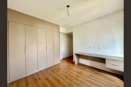 Apartamento à venda com 2 quartos, 77m² em Funcionários, Belo Horizonte
