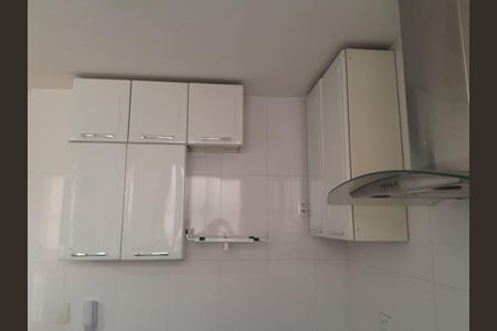 Apartamento à venda com 2 quartos, 45m² em Kennedy, Contagem
