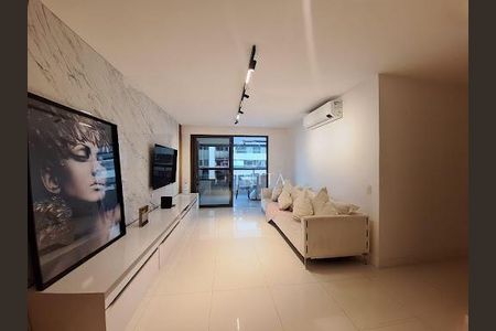 Apartamento à venda com 134m², 3 quartos e 2 vagas