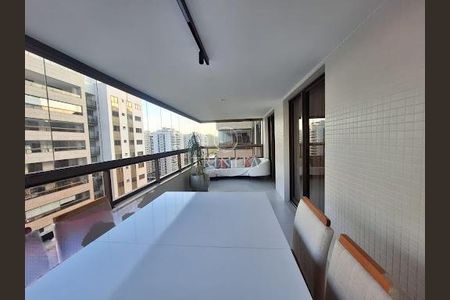 Apartamento à venda com 134m², 3 quartos e 2 vagas