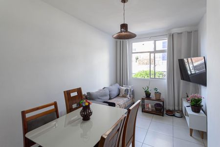 Sala de apartamento à venda com 2 quartos, 52m² em Manacás, Belo Horizonte