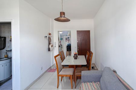 Sala de apartamento à venda com 2 quartos, 52m² em Manacás, Belo Horizonte