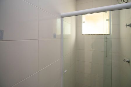Banheiro  de apartamento para alugar com 1 quarto, 35m² em Parada Inglesa, São Paulo