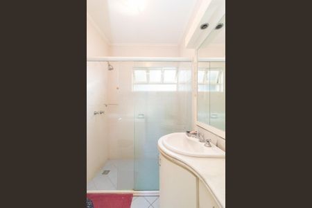 Apartamento para alugar com 117m², 2 quartos e 1 vaga Apartamento para alugar com 117m², 2 quartos e 1 vagaBanheiro 2