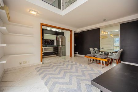 Apartamento para alugar com 75m², 1 quarto e 1 vaga
