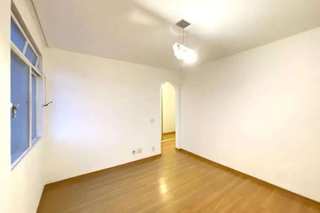 Apartamento à venda com 3 quartos, 110m² em Coracao de Jesus, Belo Horizonte