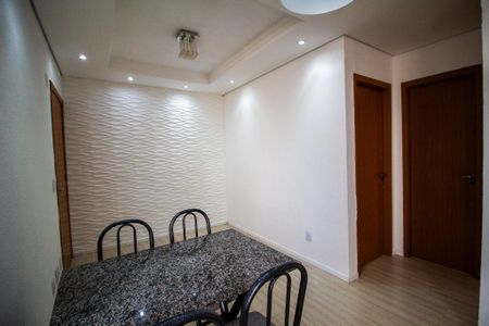 Sala de apartamento para alugar com 2 quartos, 48m² em Éden, Sorocaba