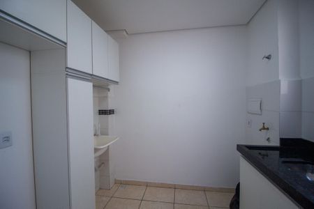 Área de Serviço de apartamento para alugar com 2 quartos, 48m² em Éden, Sorocaba