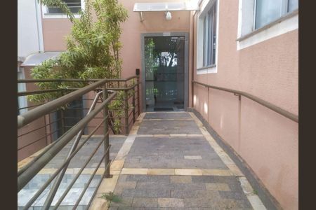 Apartamento à venda com 2 quartos, 44m² em Arvoredo II, Contagem