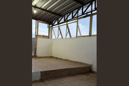 Sala de casa para alugar com 2 quartos, 90m² em Apolonia, Belo Horizonte