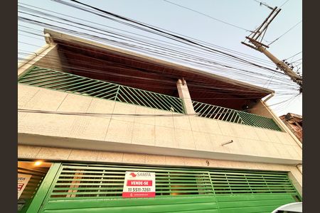 Casa à venda com 260m², 3 quartos e 2 vagas