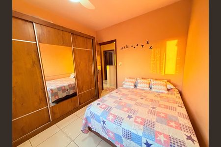 Casa à venda com 260m², 3 quartos e 2 vagas