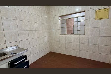 Casa à venda com 260m², 3 quartos e 2 vagas