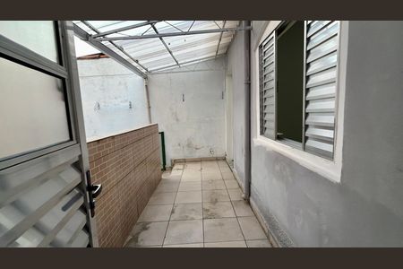 Casa à venda com 260m², 3 quartos e 2 vagas