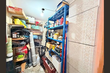 Casa à venda com 260m², 3 quartos e 2 vagas