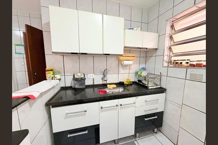 Casa à venda com 260m², 3 quartos e 2 vagas