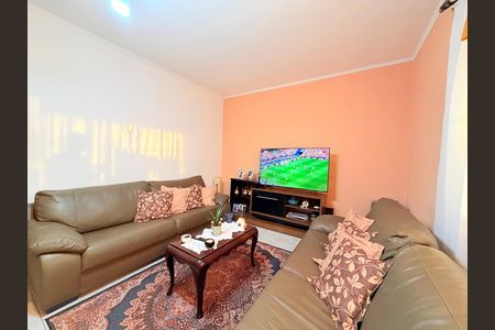 Casa à venda com 260m², 3 quartos e 2 vagas