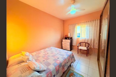 Casa à venda com 260m², 3 quartos e 2 vagas