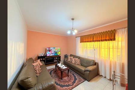 Casa à venda com 260m², 3 quartos e 2 vagas