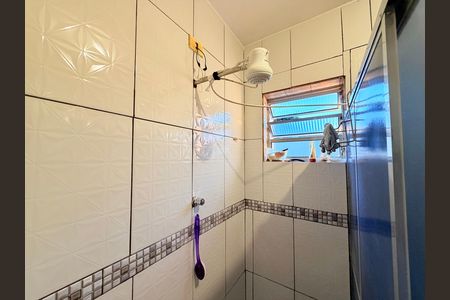 Casa à venda com 260m², 3 quartos e 2 vagas