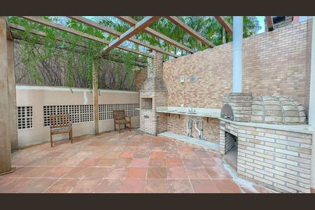 Apartamento à venda com 107m², 2 quartos e sem vaga