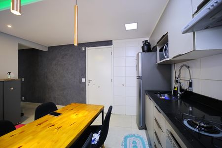 Apartamento para alugar com 41m², 2 quartos e sem vagaCozinha e Área de Serviço