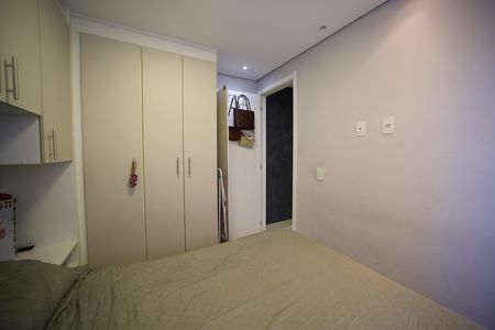 Quarto 1 de apartamento para alugar com 2 quartos, 41m² em Vila Buenos Aires, São Paulo