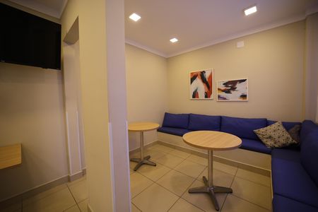 Apartamento para alugar com 41m², 2 quartos e sem vagaÁrea comum - Salão de festas