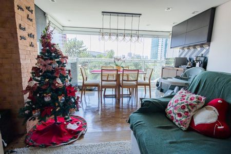 Apartamento à venda com 2 quartos, 81m² em Pinheiros, São Paulo
