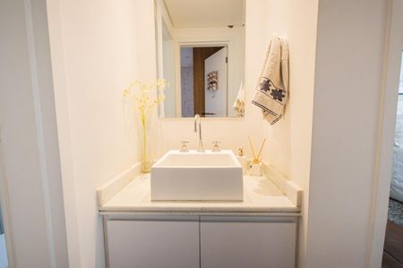 Apartamento à venda com 2 quartos, 81m² em Pinheiros, São Paulo