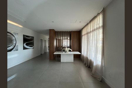Apartamento à venda com 167m², 3 quartos e 2 vagas