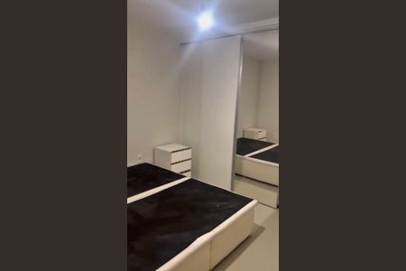 Casa de condomínio à venda com 200m², 3 quartos e 1 vaga Casa de condomínio à venda com 200m², 3 quartos e 1 vagaQuarto