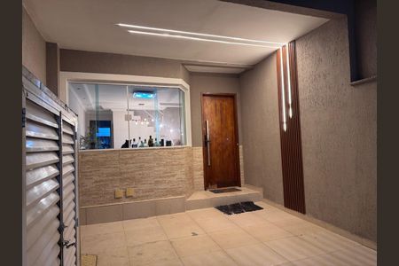 Garagem de casa à venda com 3 quartos, 200m² em Freguesia (jacarepaguá), Rio de Janeiro