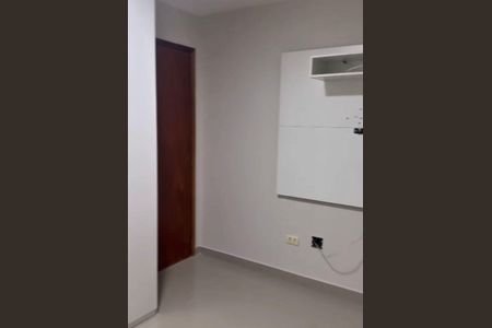 Casa de condomínio à venda com 200m², 3 quartos e 1 vaga Casa de condomínio à venda com 200m², 3 quartos e 1 vagaQuarto